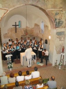 Eredeti freskók a templomban